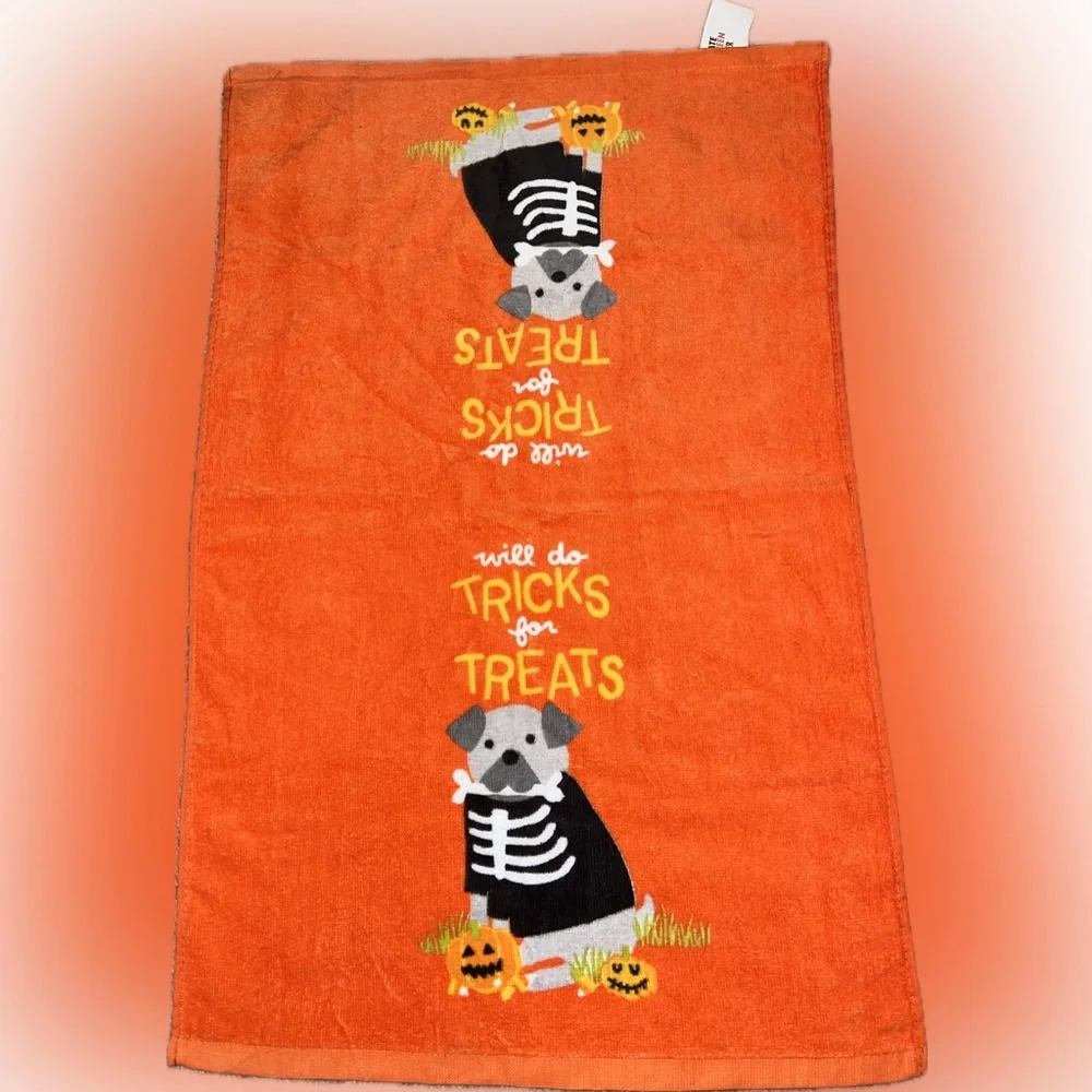 ❌NWOT Halloween Pug Dog Skeleton Orange Kitchen Hand Towel Cotton Decor Accent